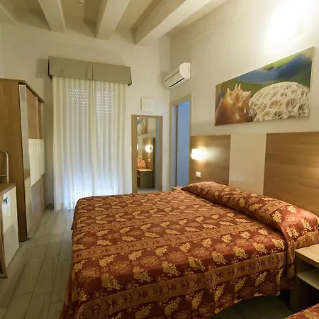 Mondial 3* Червия